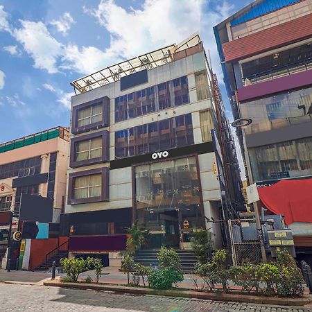 Collection O 29 Church'S Inn Near Cubbon Park بنغالور المظهر الخارجي الصورة