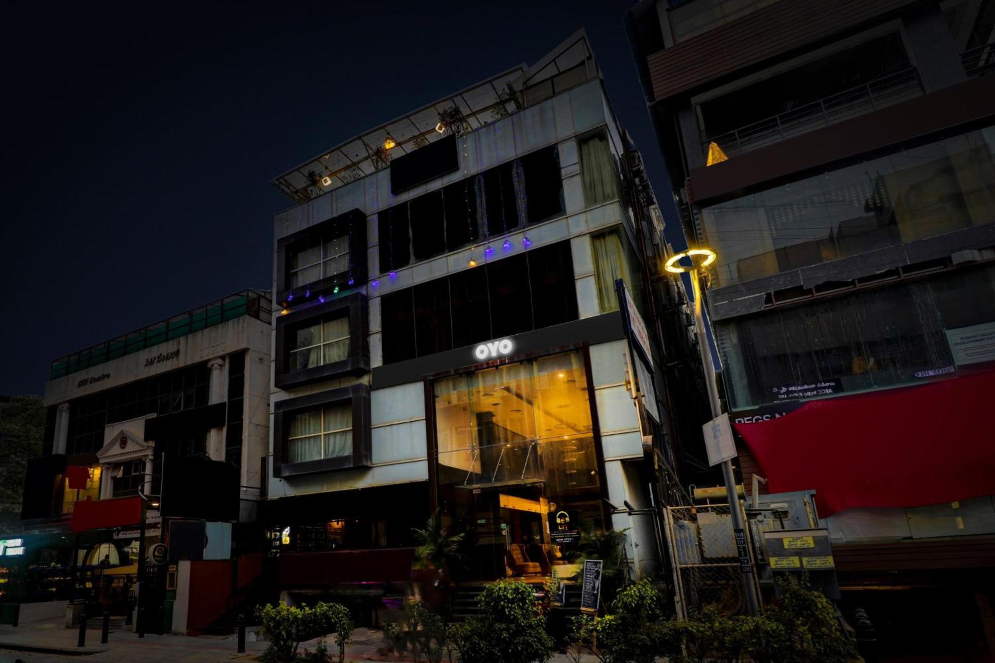 Collection O 29 Church'S Inn Near Cubbon Park بنغالور المظهر الخارجي الصورة